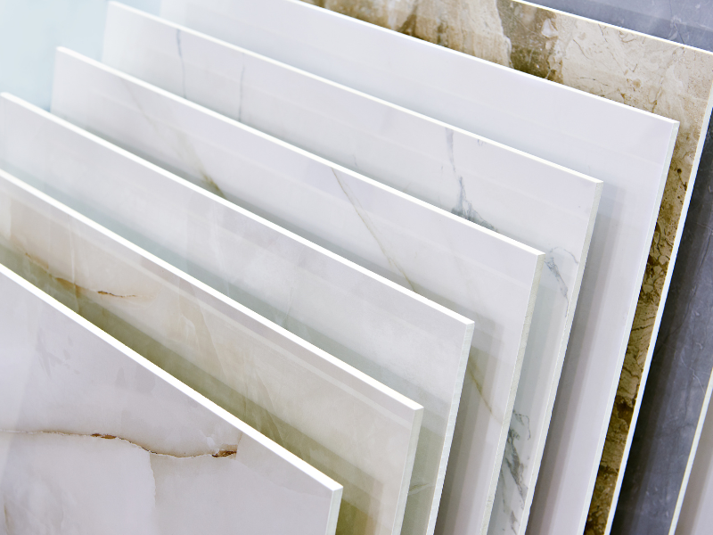 Qual é a Diferença Entre Piso Cerâmico e Porcelanato?